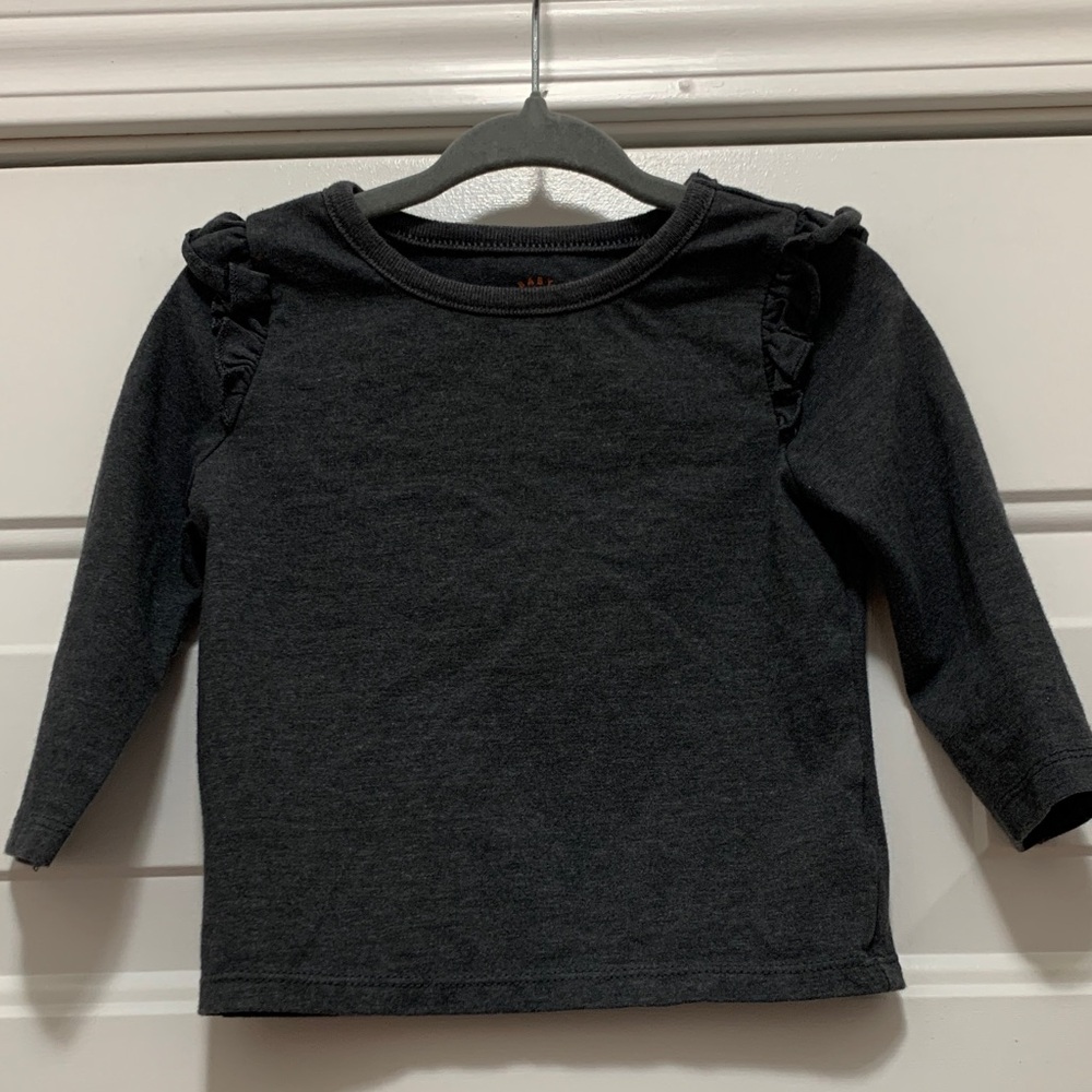 4/$10 Cat & Jack Charcoal Gray Long Sleeve Girls Ruffled Shirt Size 6-9 Month